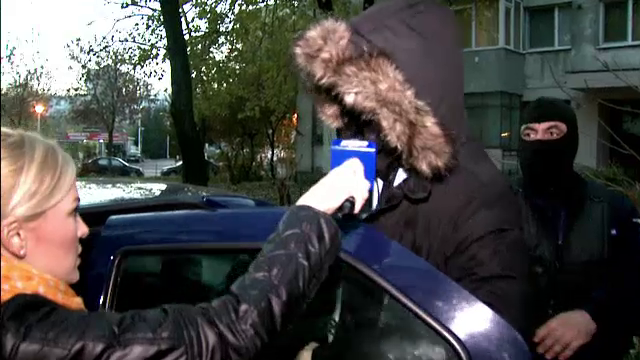 FBI-ul a cerut extradarea celui mai tare hacker din Romania. Reteaua ilegala avea si magazin online