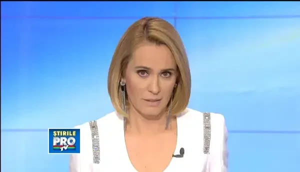 Fenomen biologic neobisnuit in Australia: marea colorata in rosu. VIDEO