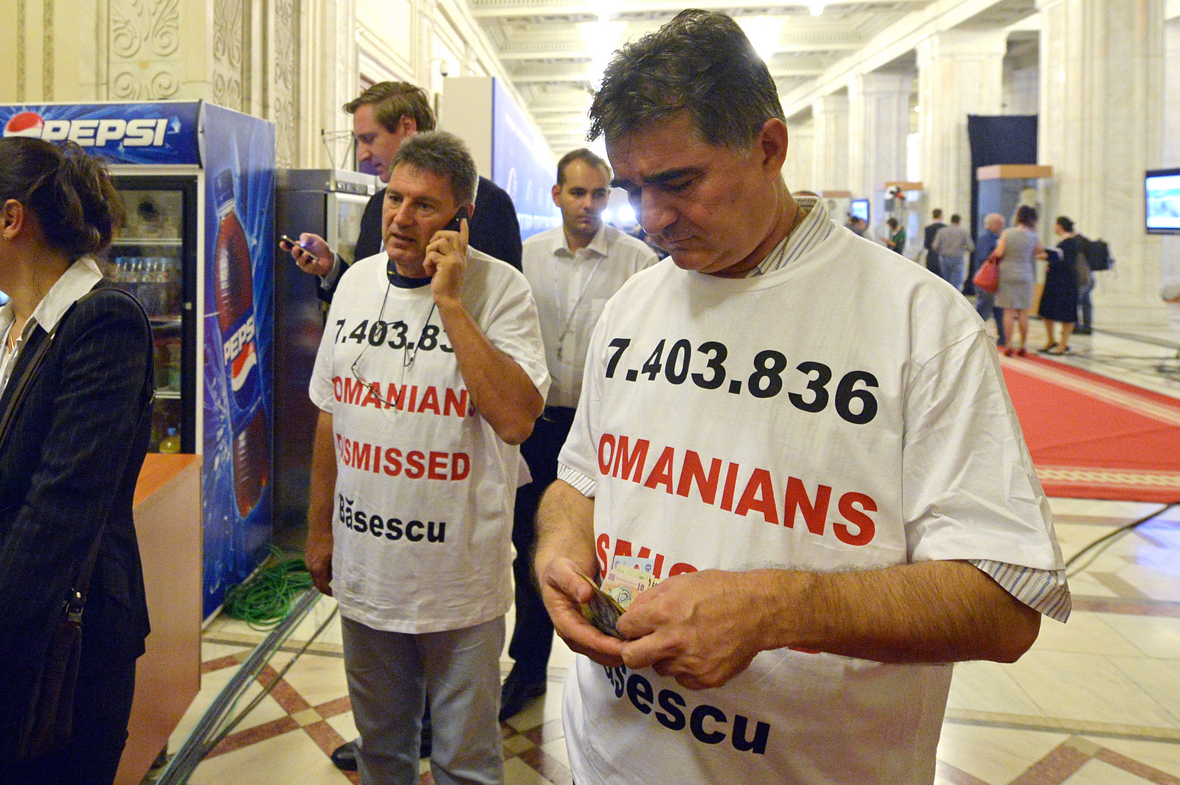 Senatorul Ion Ghise, scos de SPP de la receptia de la Palatul Cotroceni. Ce voia sa faca