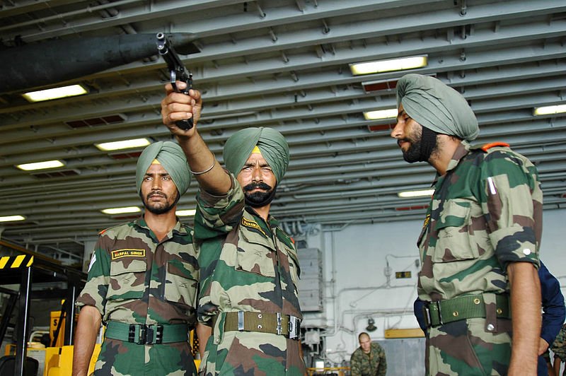 soldati indieni de religie Sikh