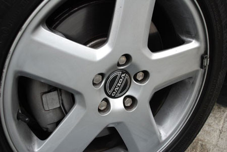 Brandul auto european, aflat pe marginea prapastiei, care se reinventeaza. Metoda revolutionara