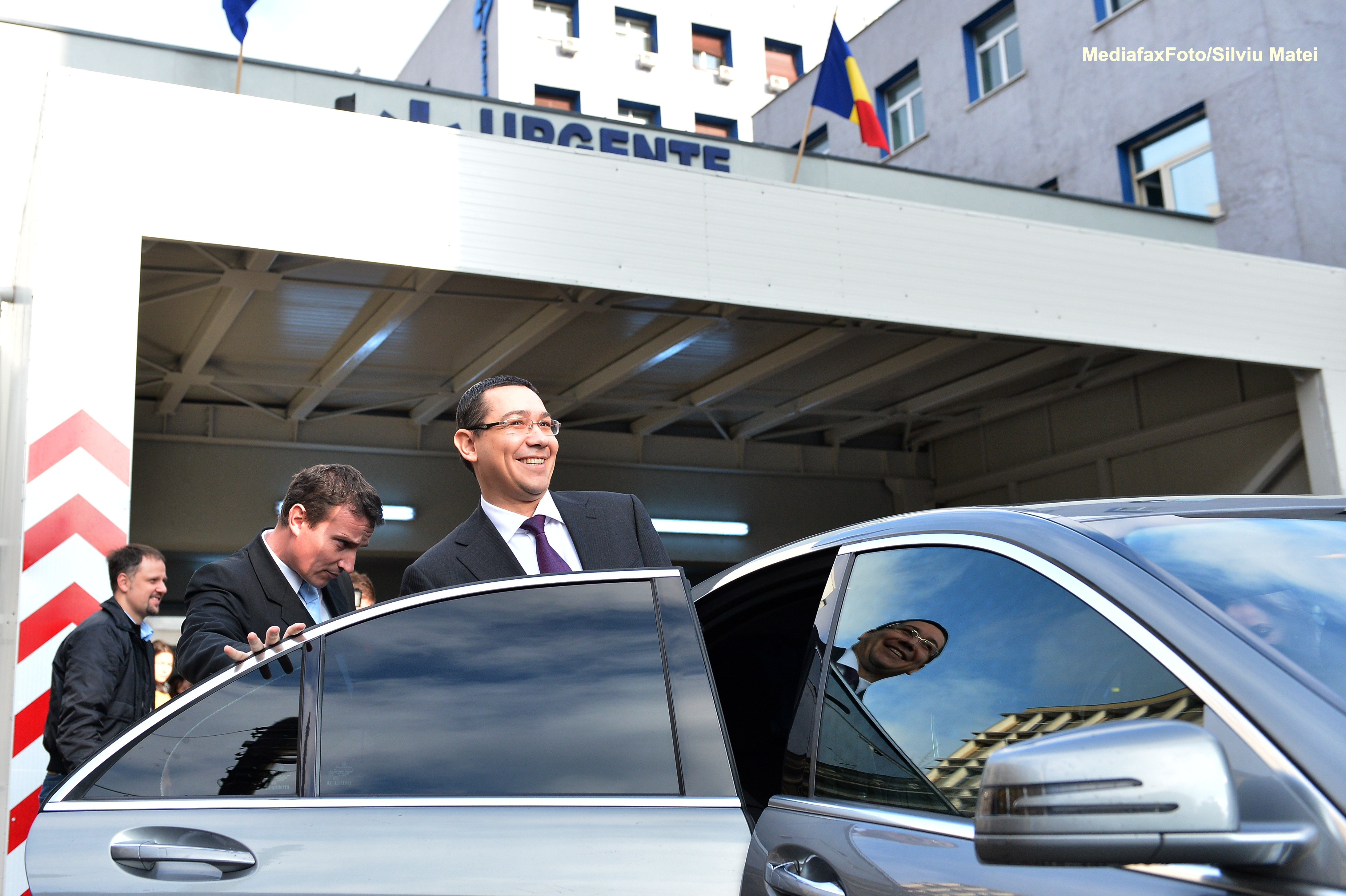 Victor Ponta: Sper ca din luna decembrie ANST sa devina Ministerul Sportului, fara tineret