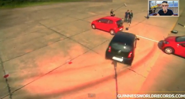 La "milimetru": NOU RECORD la parcarea laterala: cea mai "stransa" miscare din lume VIDEO