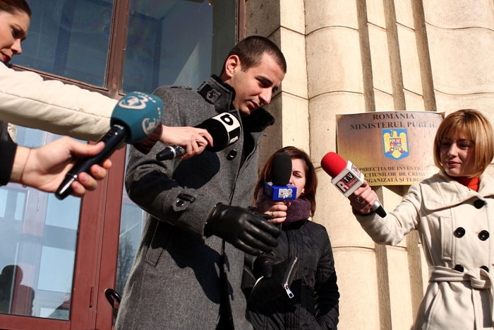 Ianis Zicu a fost adus in fata anchetatorilor in dosarul de proxenetism al Andreei Marta