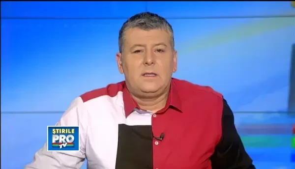 Marionete uriase si artisti ai flacarilor au recreat o lume magica in Piata Mare a Sibiului