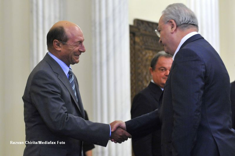 Hasotti: Nu vrem suspendarea, dar daca Basescu insista sa il refuze pe Ponta, il suspendam repede