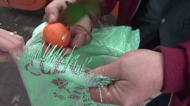 Foamea face parte din viata lor. Povestea sfasietoare a romanilor care traiesc din nimic