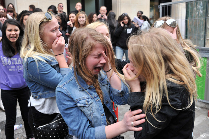 A MURIT! Drama in lumea muzicii in aceasta dimineata dupa ce un avion s-a prabusit cu o mare vedeta