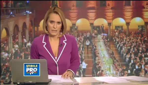 Madalina Ghenea, la bratul lui Gerard Butler la ceremonia de decernare a premiului Nobel