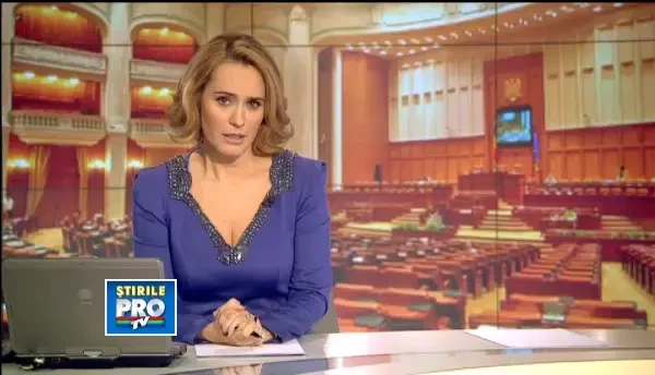 Basescu invita partidele la consultari simultane luni, ora 10. Parlamentul, convocat pentru miercuri