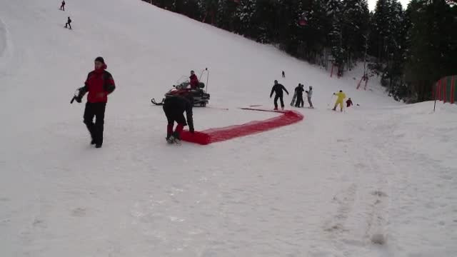Barbatul care a murit pe o partie din Poiana Brasov era un schior experimentat