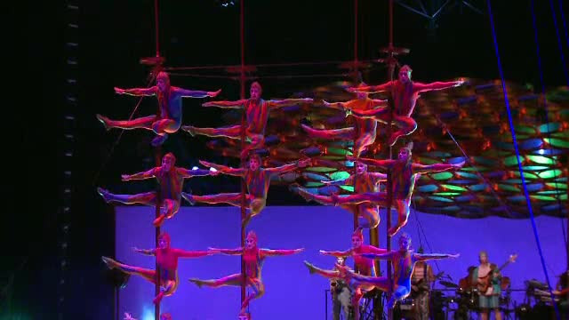 "Romania, te iubesc!": Dan si Costel, fostii gimnasti care au ajuns membri ai Cirque du Soleil