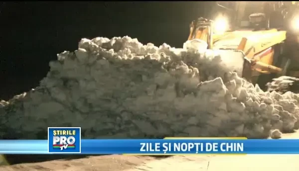 Sate intregi din Moldova sunt izolate in troiene