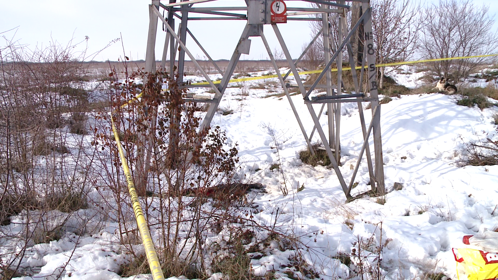 Un barbat a fost gasit fara suflare in zapada. Cel mai probabil, gerul i-a adus moartea
