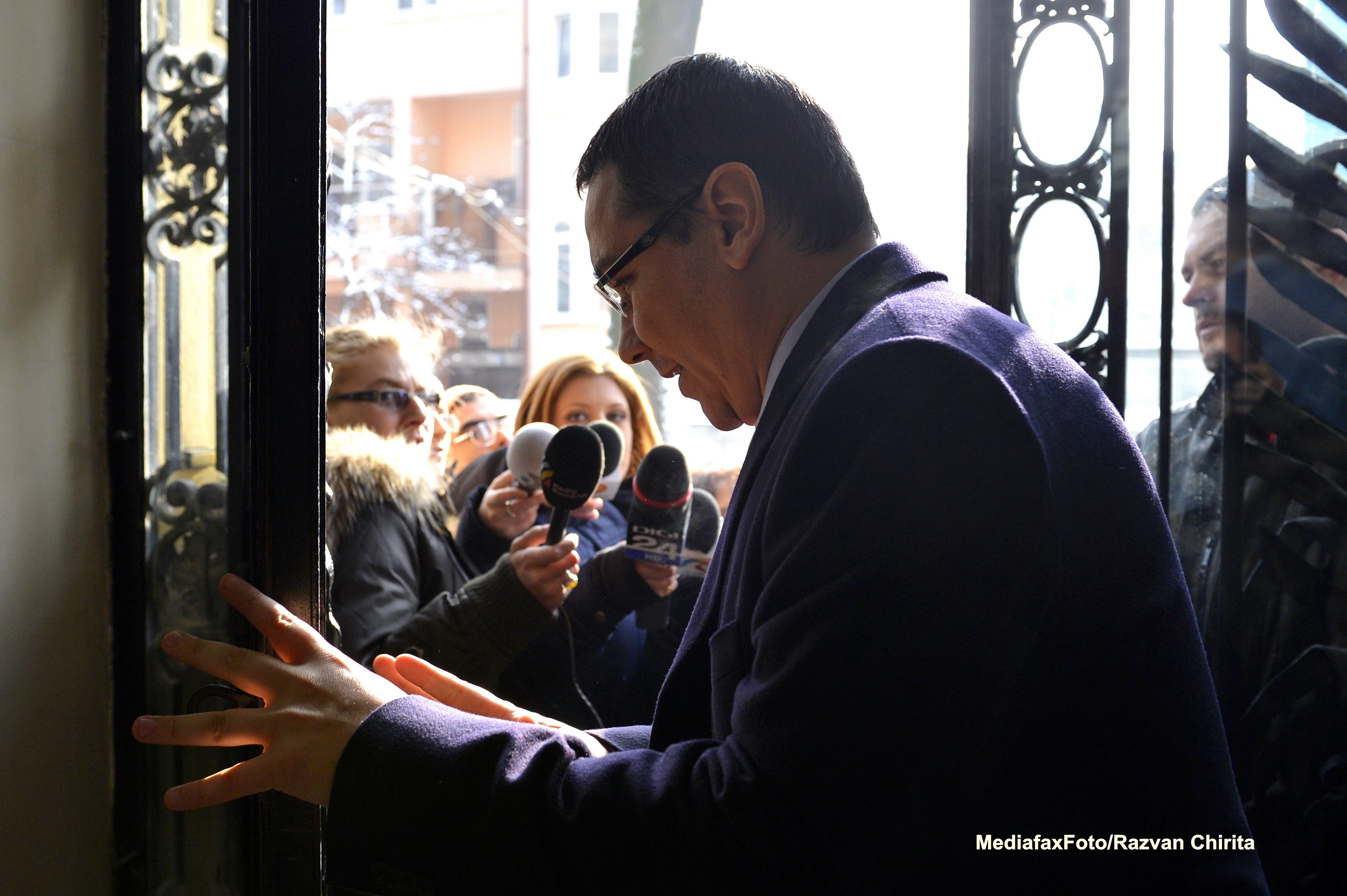 Ponta spune ca in viitorul Guvern vor fi si persoane impotriva carora s-a declansat urmarirea penala