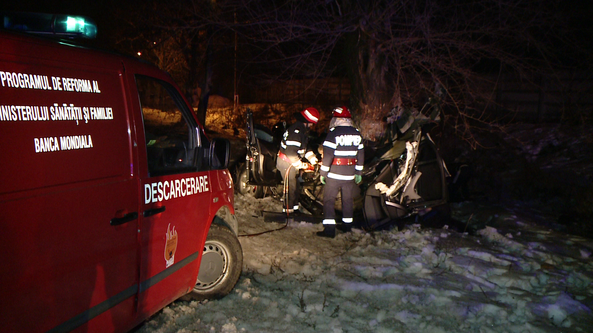 Vieti spulberate intr-o clipa. Trei tineri din Timis au murit intr-un teribil accident