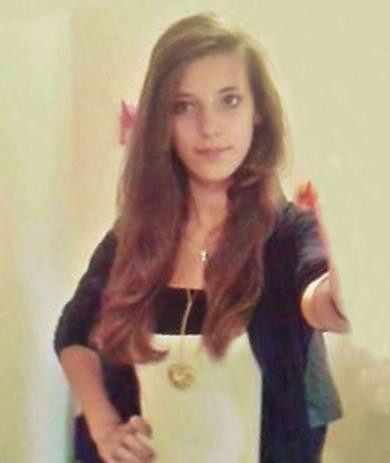 Traia intr-o casa de cosmar. Nimeni nu a stiut prin ce a trecut aceasta adolescenta frumoasa