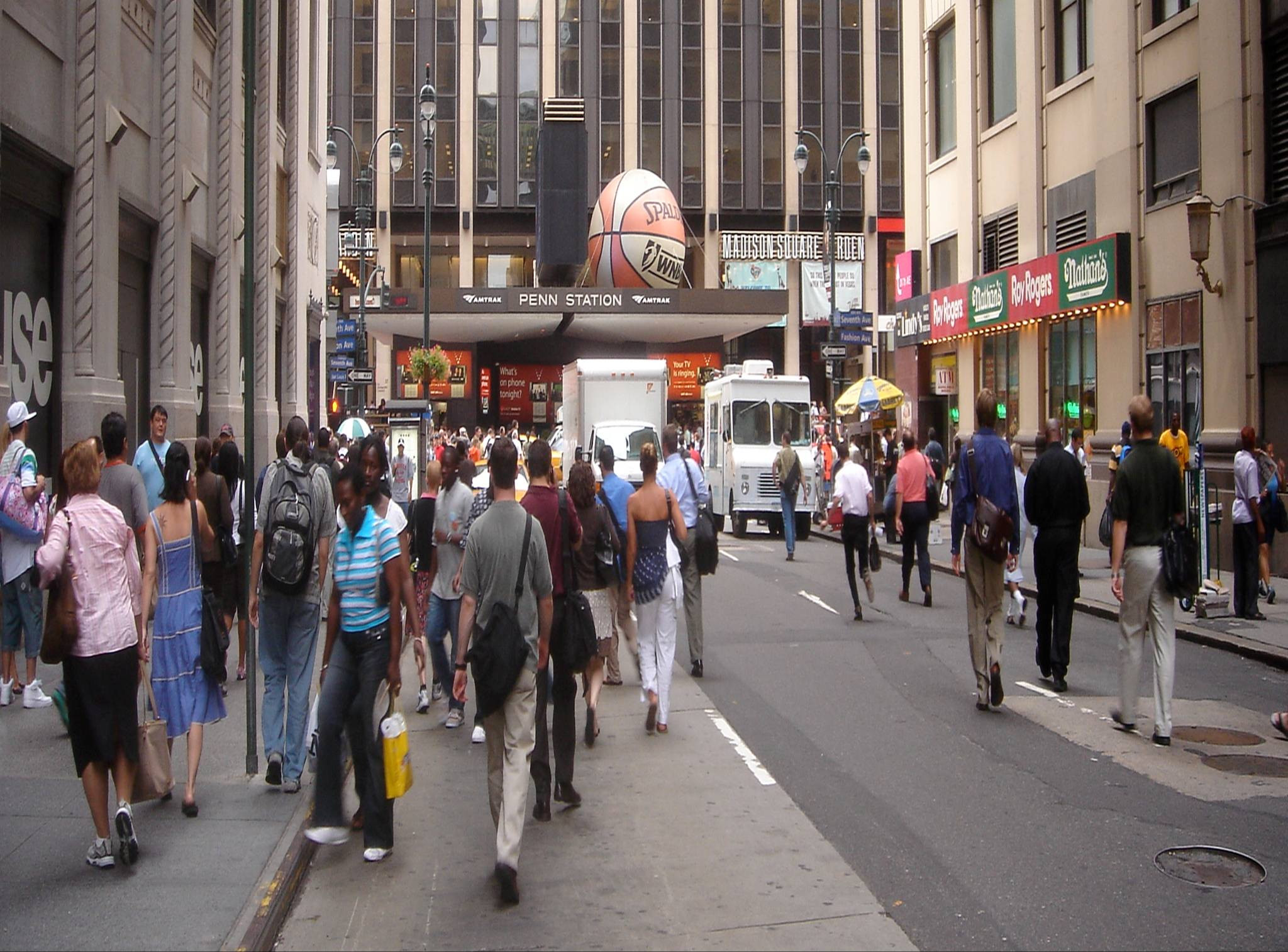 Printre ei se afla un om cu o idee remarcabila. "Daca nu imi reuseste, macar m-am distrat"