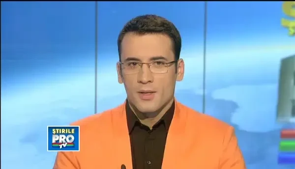 Noii alesi ai neamului depun juramantul in Parlament. Unii dintre parlamentari au luat Bibila acasa