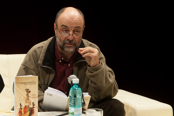 Gabor Tompa pune in scena Tartuffe de Moliere la Teatrul National din Praga