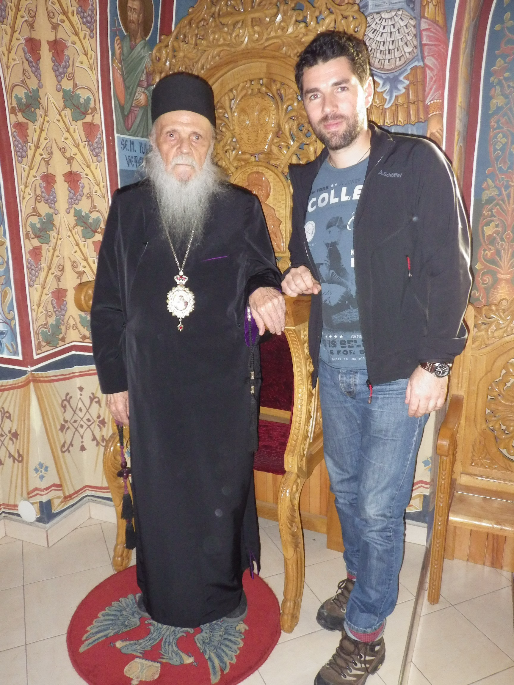 "Dumnezeu da unui popor conducatorii pe care ii merita” - Preasfintitul Justinian, la Romania te iubesc