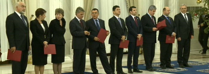 Presedintele a semnat decretul de numire a Cabinetului Ponta 2.0. Ministrii au depus juramantul