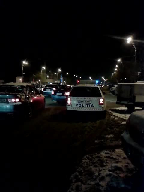 Soferul unui BMW il ameninta pe politistul care l-a lasat fara permis: "Te omor!". VIDEO