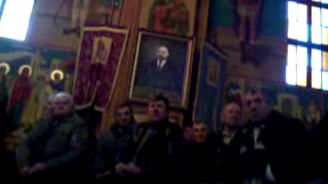 Tabloul cu chipul lui Pavel, omul de afaceri, nu sfantul, intr-o biserica din Bistrita Nasaud