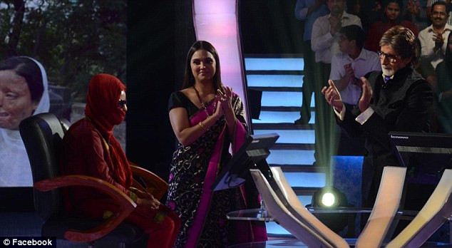 Desfigurata de un atac cu acid, o tanara din India a oferit o adevarata lectie de viata