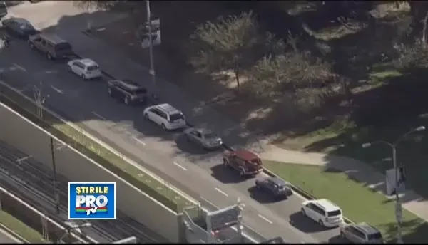 Americanii au facut cozi ca sa predea armele in schimbul unor cecuri de 100 sau 200 de dolari. VIDEO