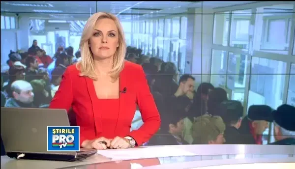 Aglomeratie la Permise Auto. Ca sa nu treaca pe la doctor, soferii se grabesc sa-si schimbe carnetul