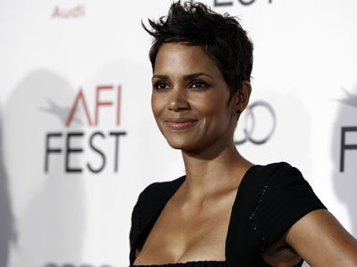 Halle Berry a nascut un baietel. Ce vrea sa faca actrita imediat dupa nastere