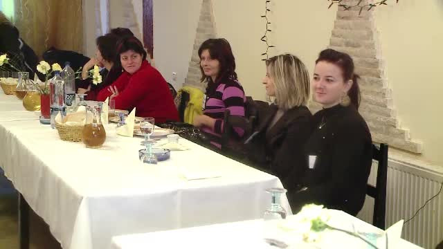 Revelionul matrimonial. Cat te costa sa isi gasesti sufletul pereche in noaptea dintre ani