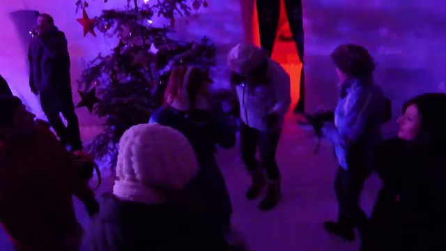 300 de euro, pretul platit de turistii englezi pentru Revelion la hotelul de gheata de la Balea Lac