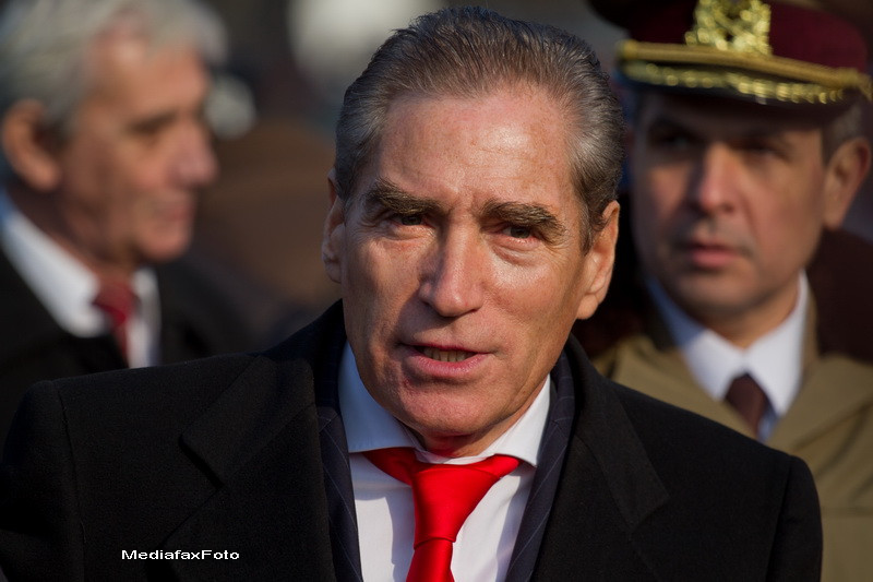 Petre Roman trebuie sa plece din Camera Deputatilor, dupa ce a fost declarat incompatibil: "Cu ce-am gresit? Este un abuz!"