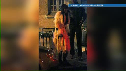 Naomi Campbell, atacata si jefuita pe o strada din Paris. Diva s-a ales cu un ligament rupt
