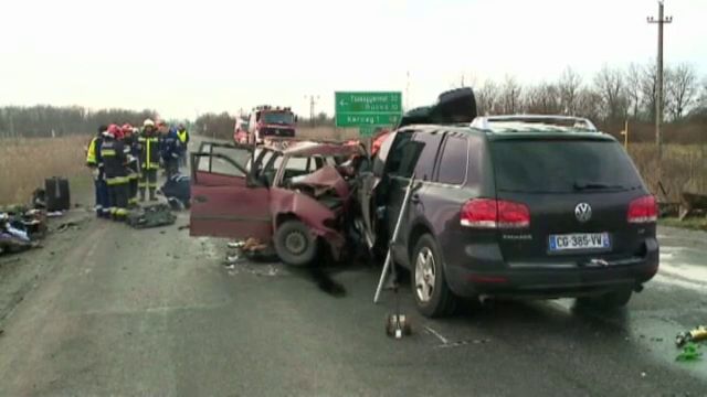 Cinci romani, printre care si un bebelus, ucisi in Ungaria, intr-un accident provocat de un tanar