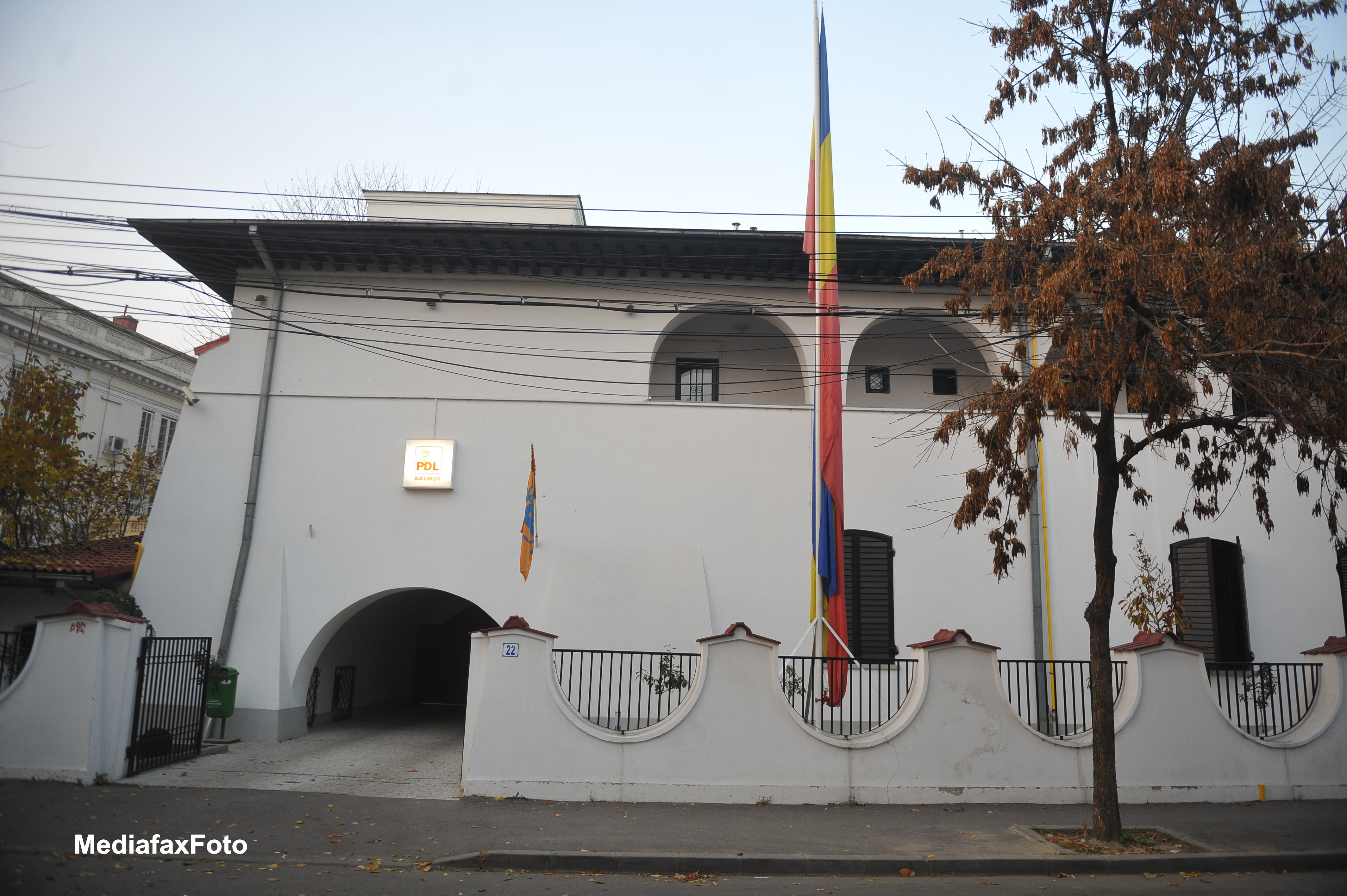 Guvernul va publica pe internet lista completa a tuturor persoanelor care ocupa o locuinta a RA-APPS