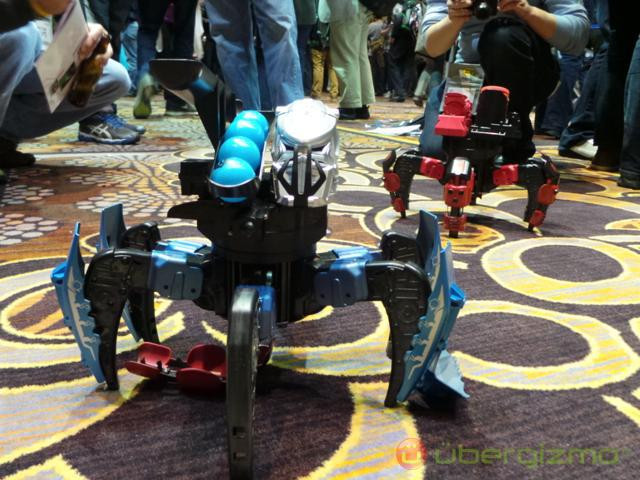 Combat Creatures, luptele pe calculator devin reale in mijlocul camerei tale