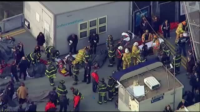 Accident de feribot in Manhattan, New York. Peste 50 de oameni au fost raniti