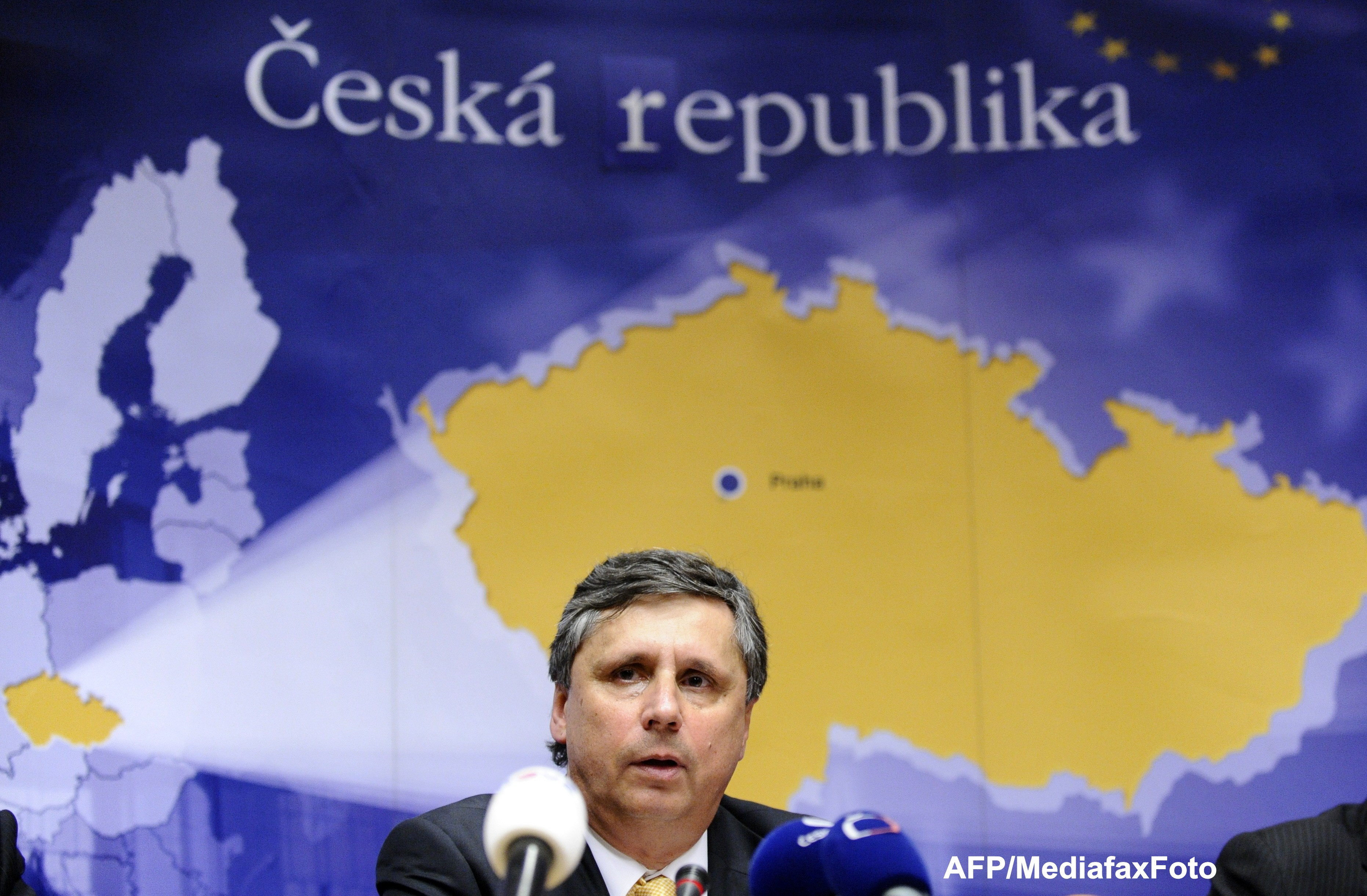 Alegeri prezidentiale in Cehia. Jan Fischer, un statistician cu trecut comunist, candidat principal