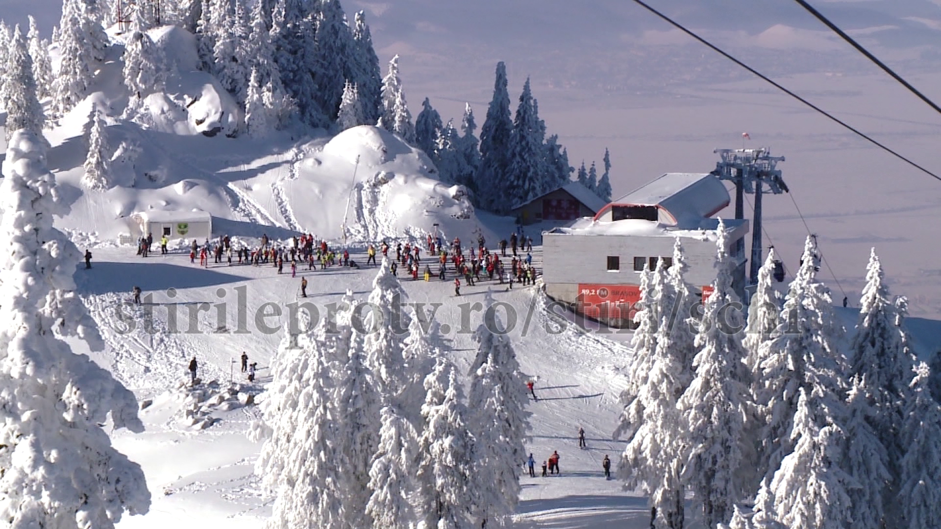 Ultimele zile de vacanta si Revelionul pe stil vechi vor umple statiunile de pe Valea Prahovei