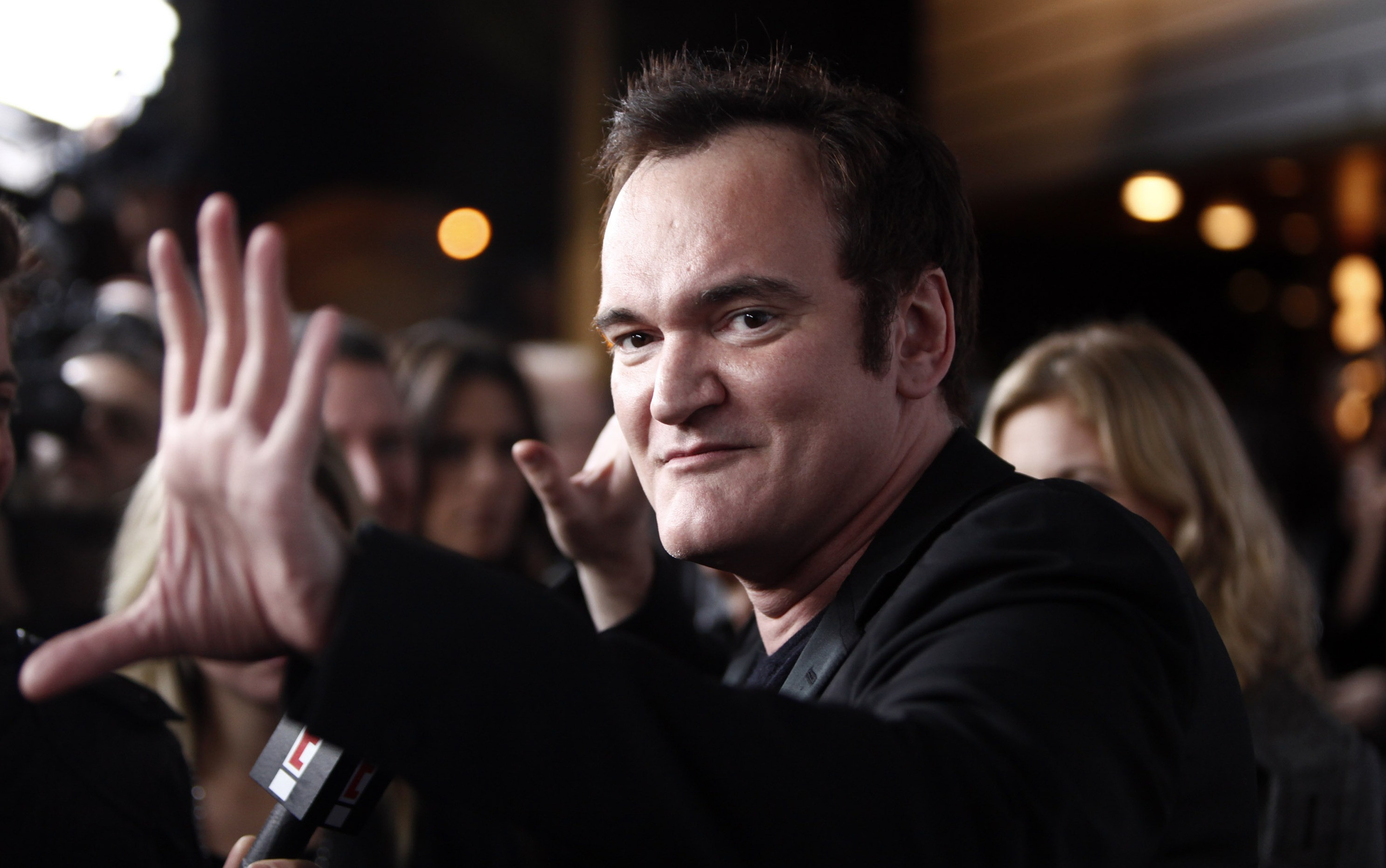 Tarantino raspunde agresiv unui reporter: "Nu sunt sclavul tau!". Ce intrebare l-a infuriat pe celebrul regizor VIDEO