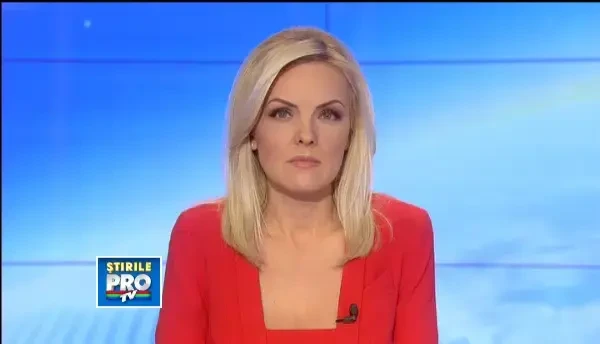 Mai multi tineri si-au riscat viata si s-au aventurat cu motocicleta pe apa inghetata a raului Mures