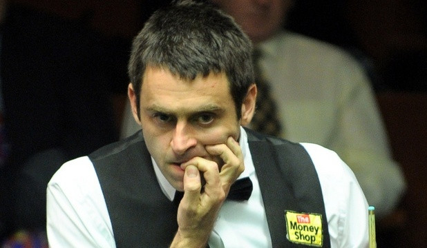 Daca faci asta uite cum poti sa renunti la acest obicei: " 45% dintre adolescenti isi rod unghiile"