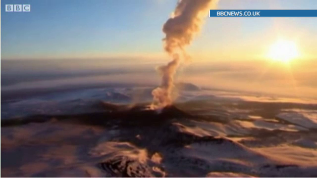 Imagini spectaculoase in Rusia. Un vulcan s-a "trezit" la viata dupa 36 de ani