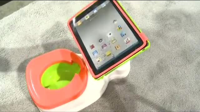 Cele mai traznite si inutile produse de la CES 2013: olita cu tableta si urechile electronice