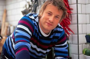 Britanica, aproape de moarte, din cauza unei portii de paste de la restaurantul lui Jamie Oliver