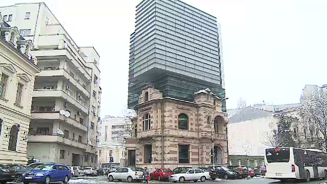 "Priveghi" la case de patrimoniu. Investitorii asteapta sa cada zidurile pentru a valorifica terenul