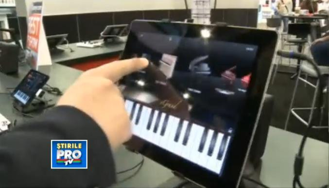 Inventia prin care iti poti transforma iPad-ul in cel mai tare studio de muzica,prezenta la CES 2013